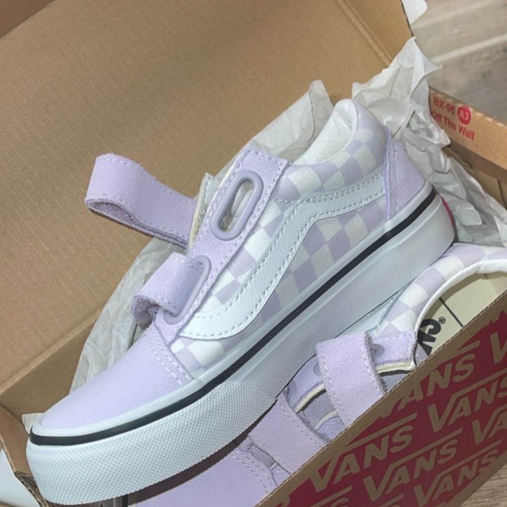 Vans Lavender Checkered Old Skool V Sneakers